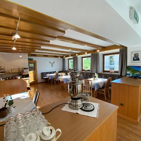 Otel Hotel-garni Versail Galtür