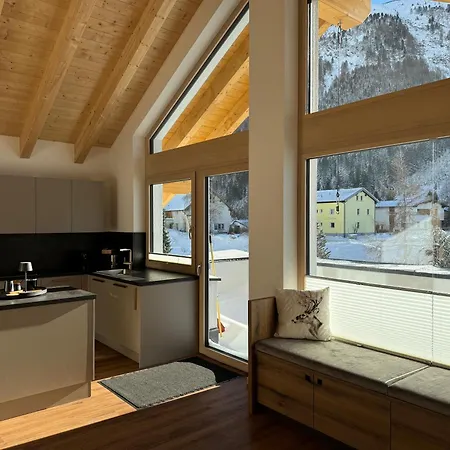 Hotel-garni Versail 3*