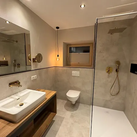 Hotel-garni Versail 3*