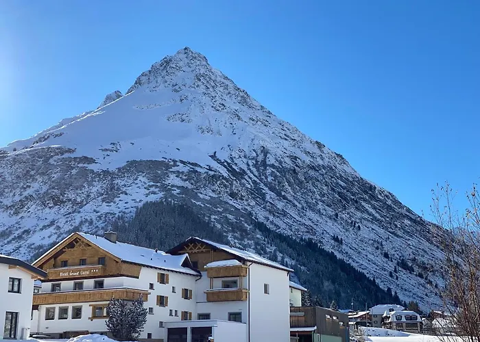 ホテル Hotel-garni Versail Galtür