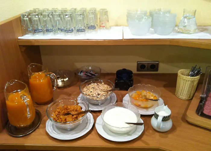 Hotel-garni Versail 3*