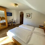 Hotel-garni Versail Galtür