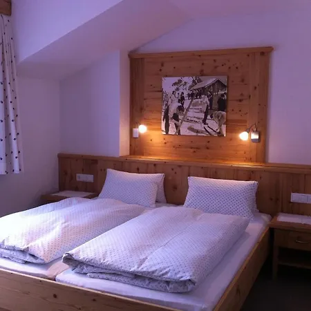 Hotel-garni Versail 3* Galtür