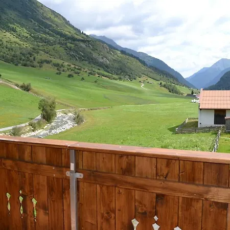 Hotel Hotel-garni Versail 3*